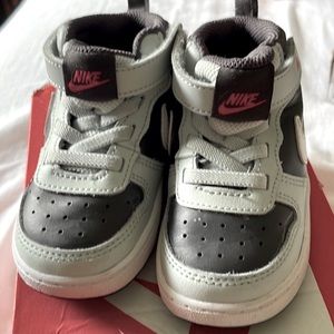 Nike Toddler's  Court Borough Mid 2